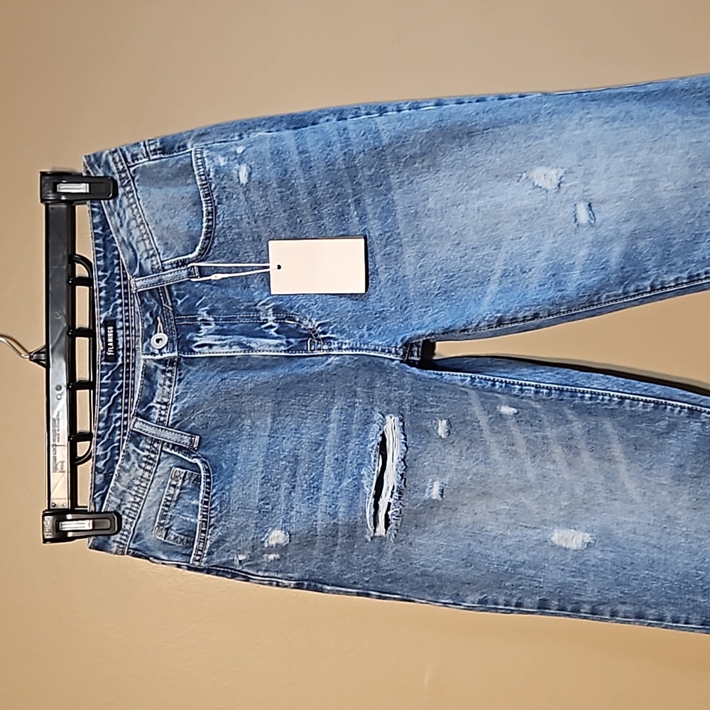 NWT Flamingo Ripped Raw Hem Straight Jeans - Picture 4 of 12